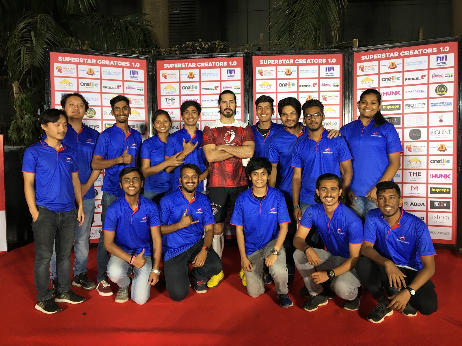 Super Star League Football 19